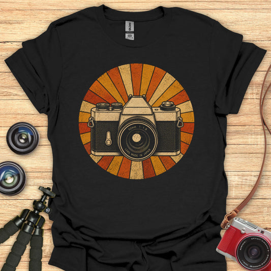 Retro Frame Finder T-Shirt