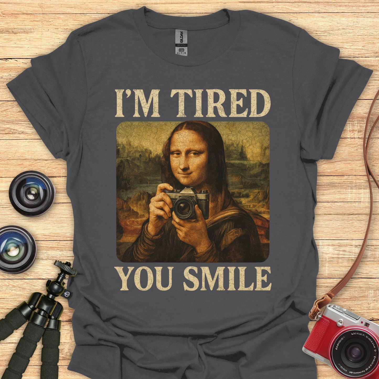 Mona Lisa's Camera T-Shirt