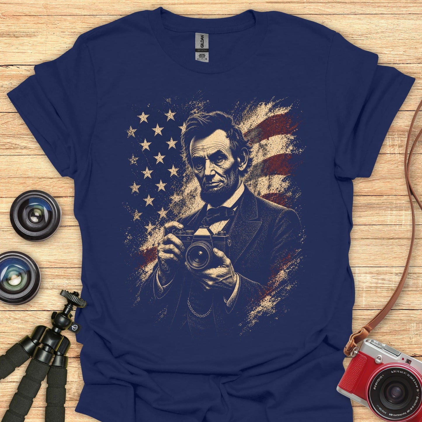 Lincoln USA Photographer T-Shirt