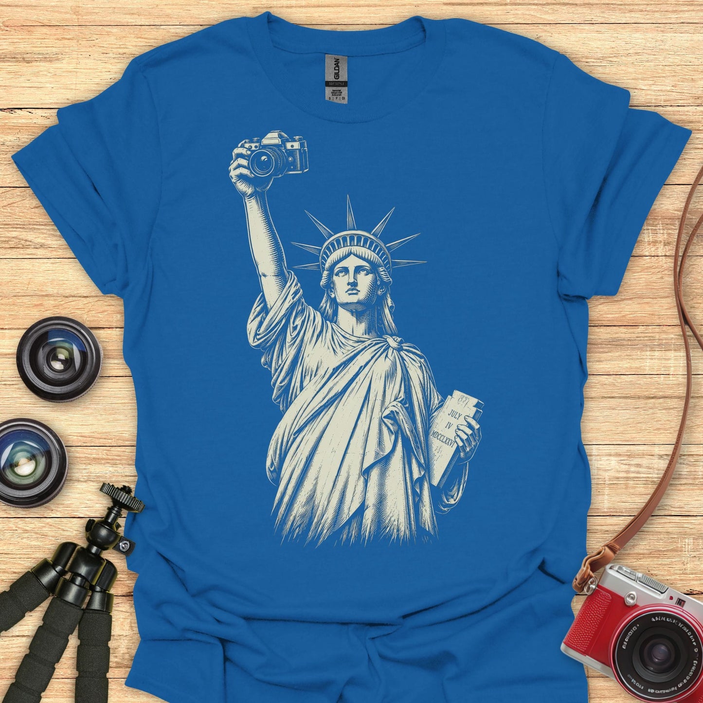 Statue Of Liberty With Camera T-Shirt