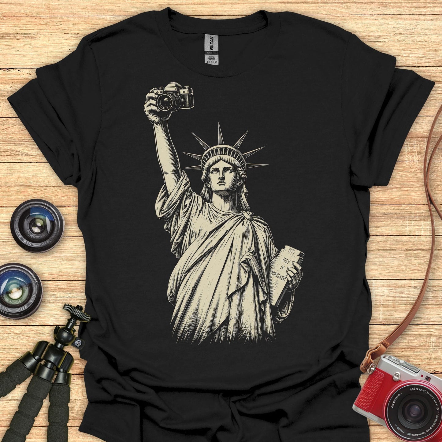 Statue Of Liberty With Camera T-Shirt
