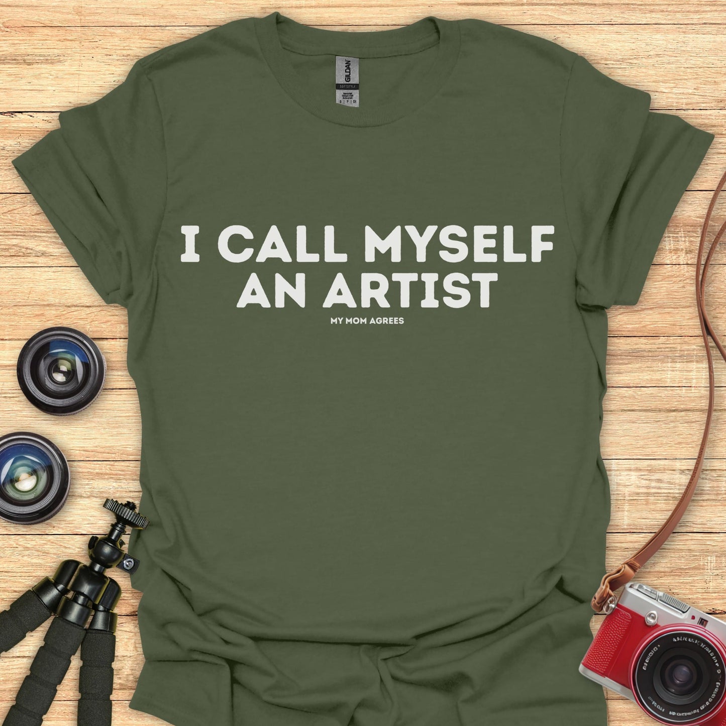 I'm An Artist T-Shirt