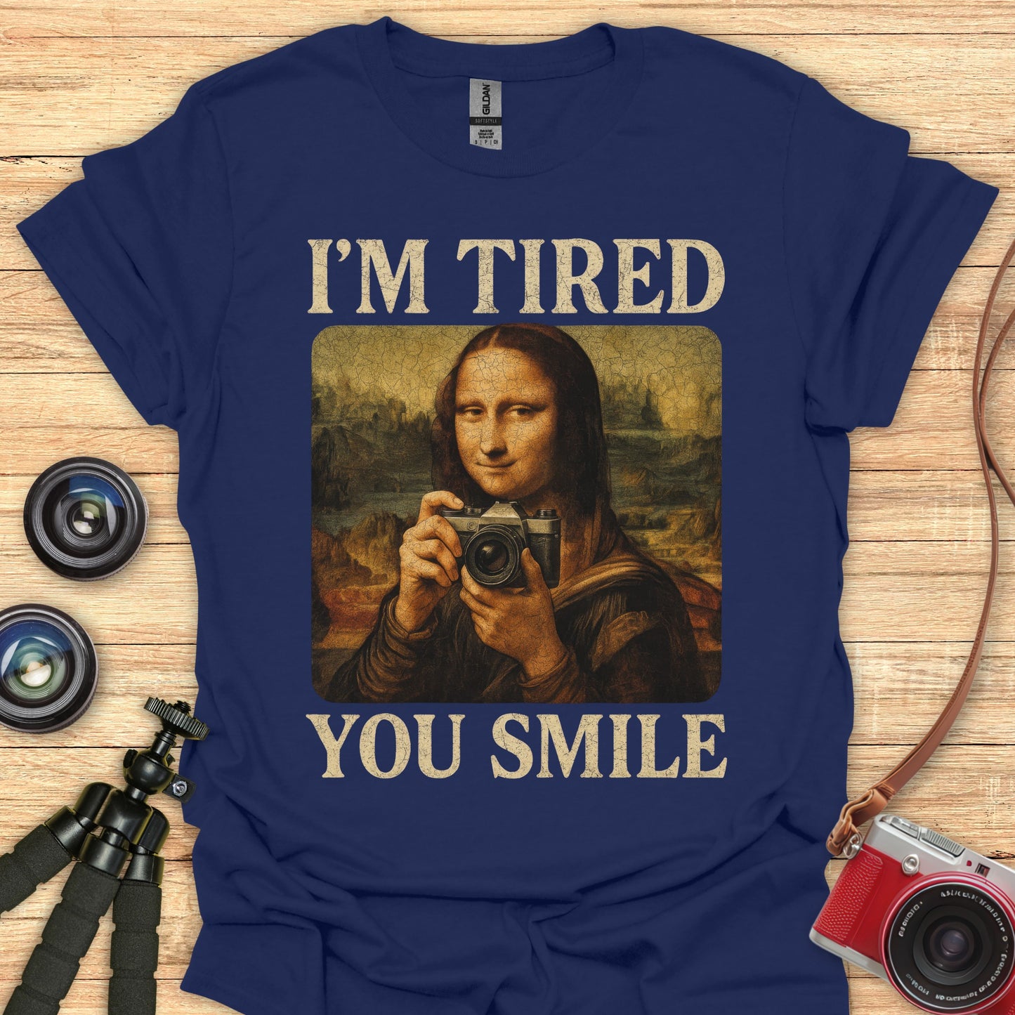 Mona Lisa's Camera T-Shirt