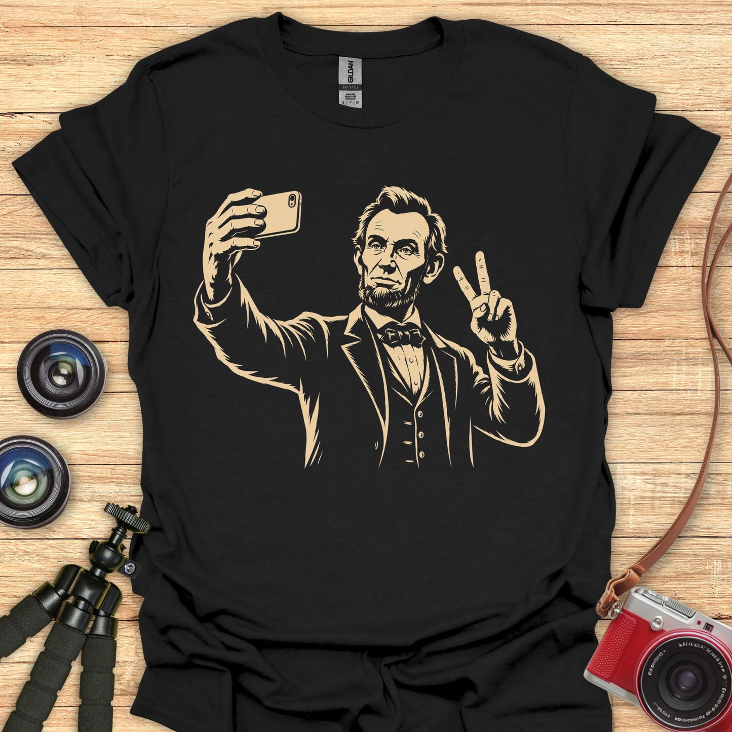 Lincoln Peace Selfie T-Shirt