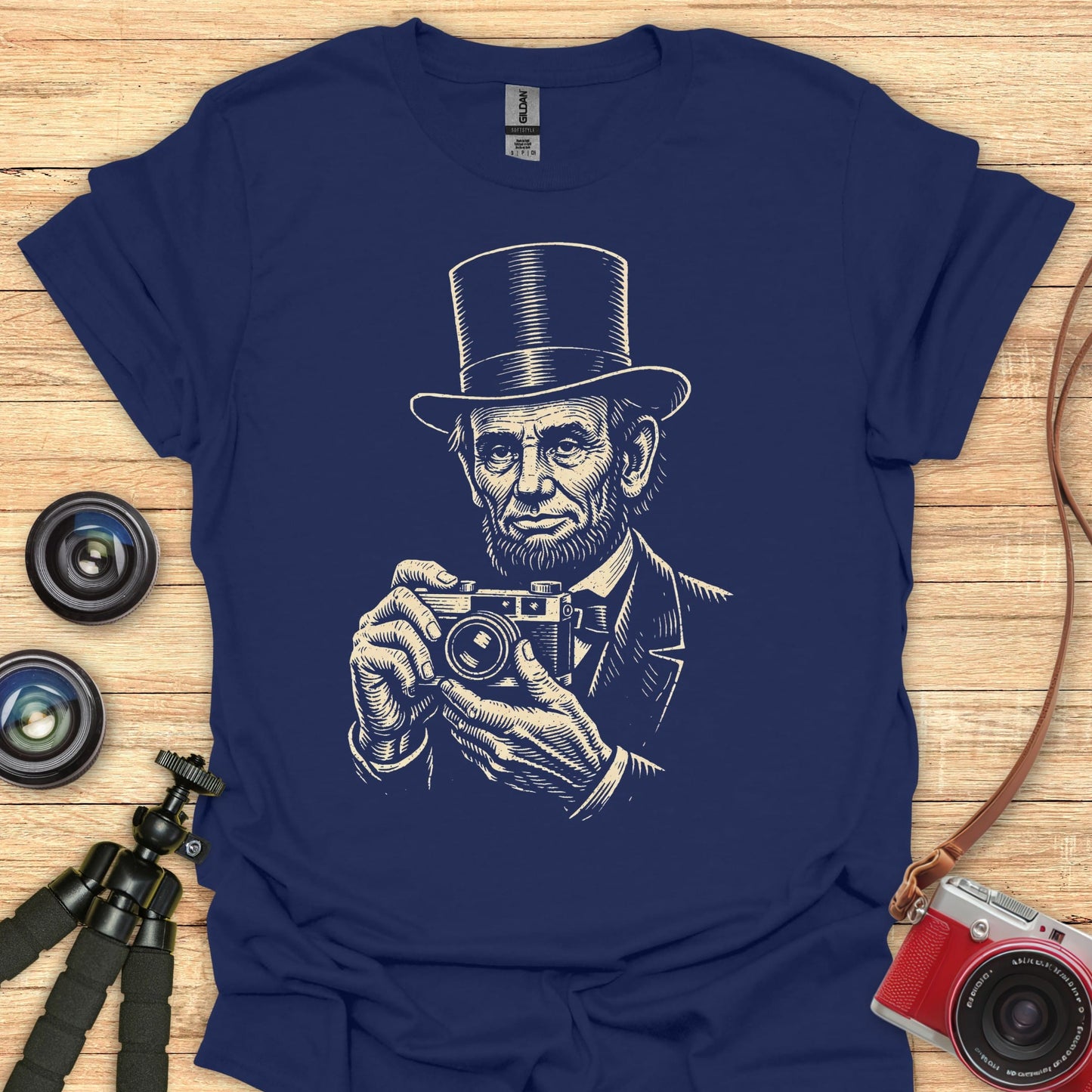 Abe Lincoln With Retro Camera T-Shirt