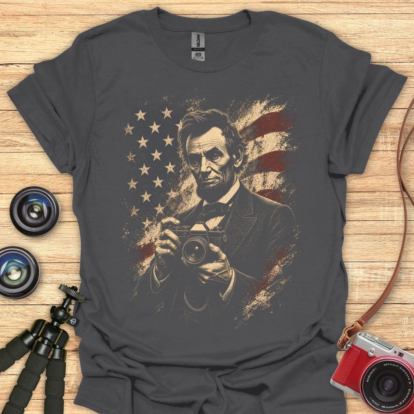 Lincoln USA Photographer T-Shirt