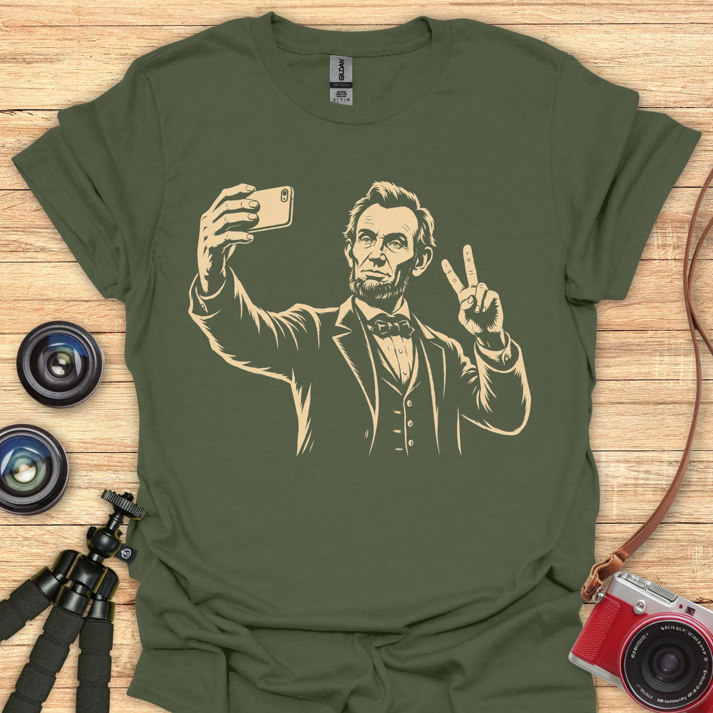 Lincoln Peace Selfie T-Shirt